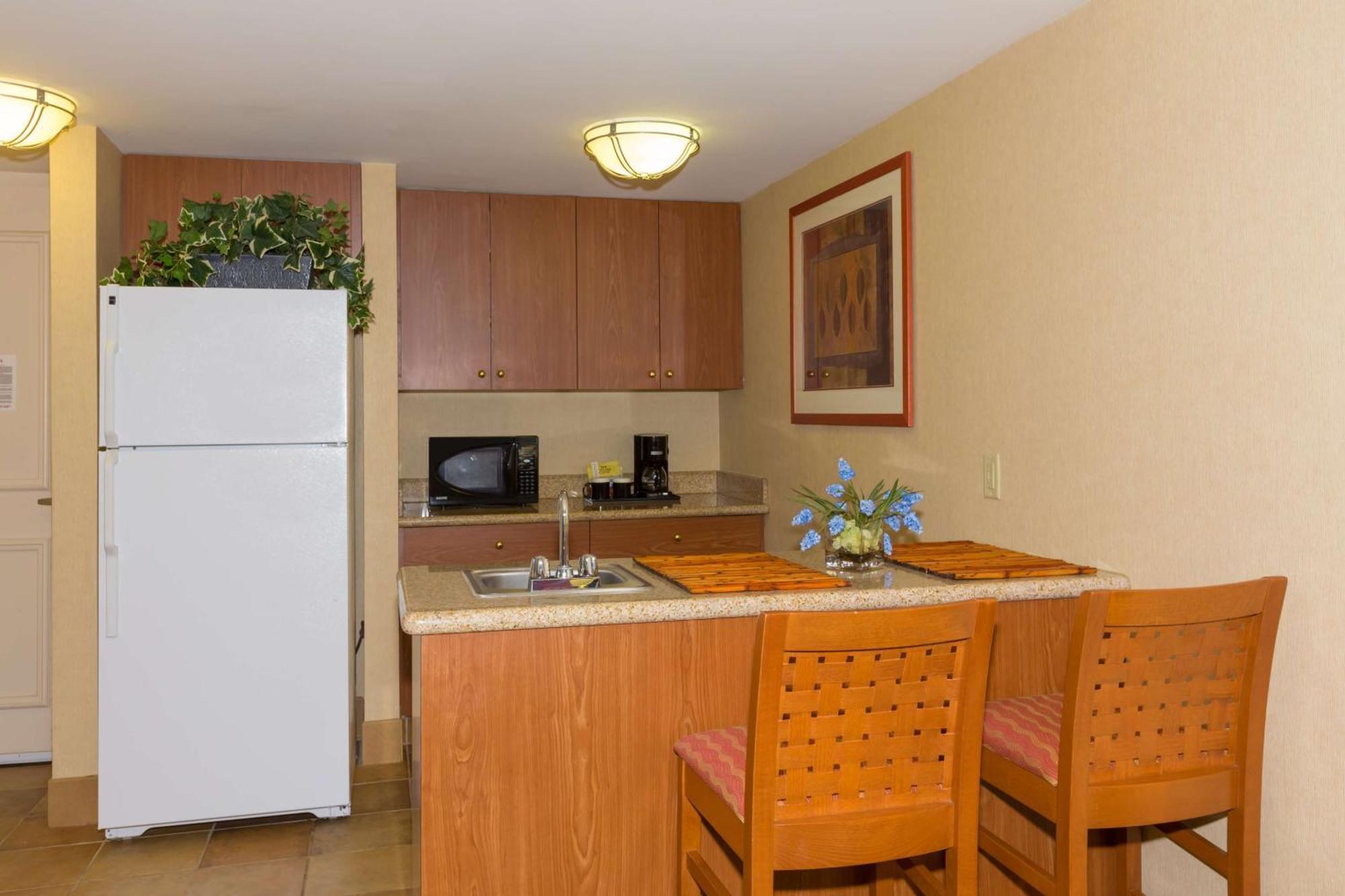 Hilton Garden Inn Buffalo Airport Cheektowaga Exterior foto