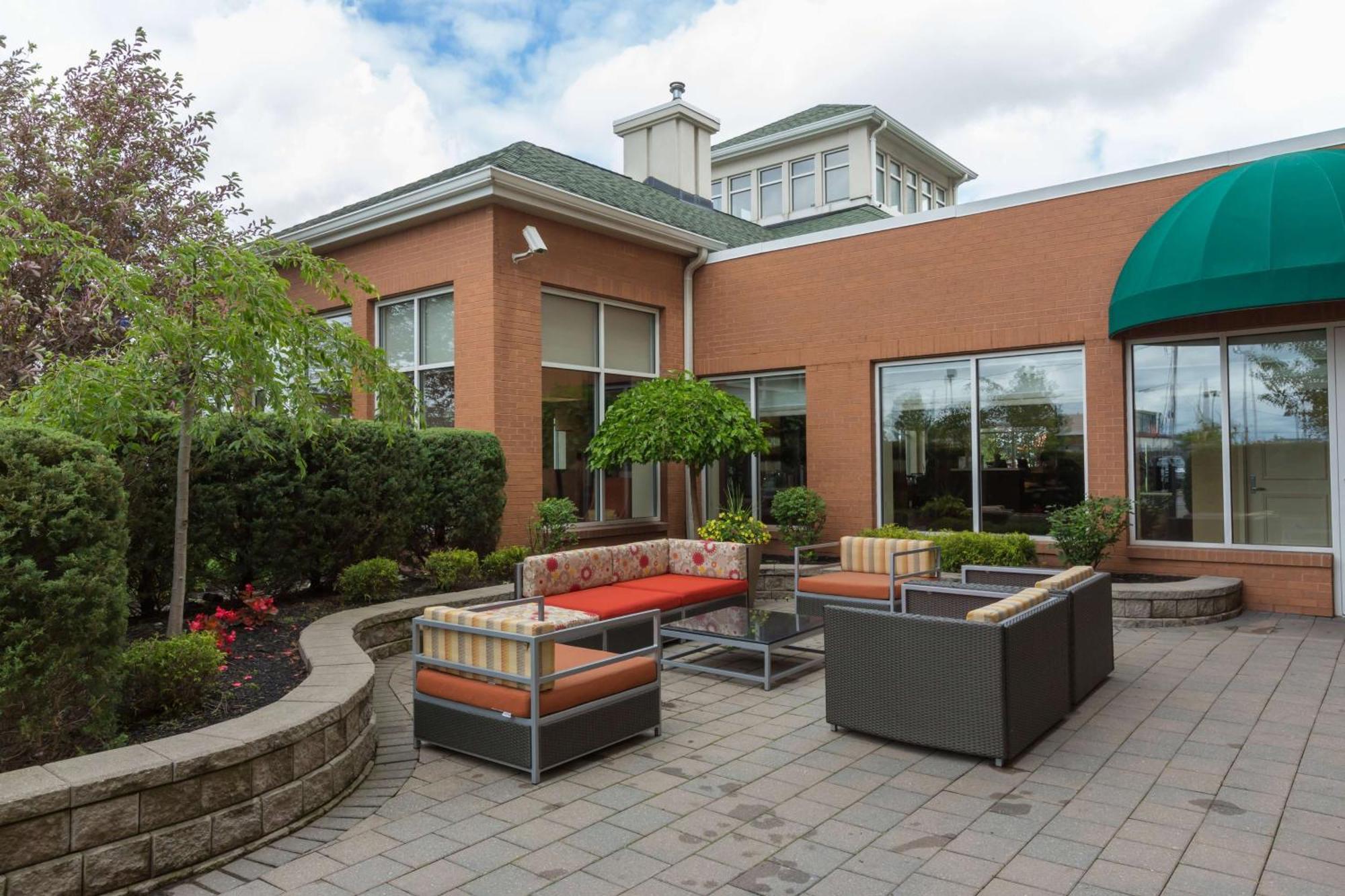 Hilton Garden Inn Buffalo Airport Cheektowaga Exterior foto